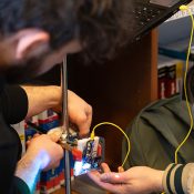 Prototyper un projet électronique pour une installation artistique